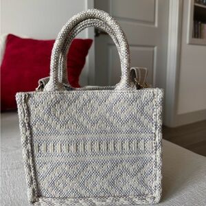 Gray Textured Tote with Intricate Knot Design